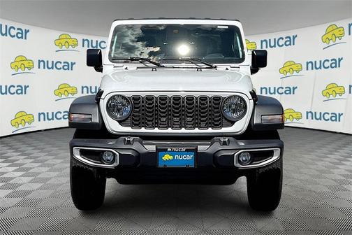 2025 Jeep Gladiator Sport