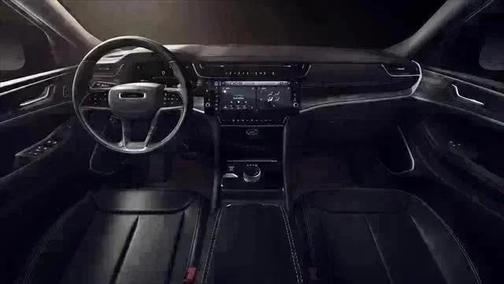 Silver 2026 Jeep Grand Cherokee Limited