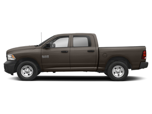 RV Match Walnut Brown Metallic Clearcoat 2018 RAM 1500 Tradesman