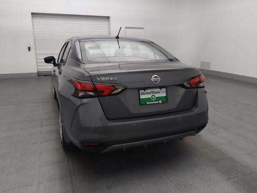 Gun Metallic 2020 Nissan Versa 1.6 S