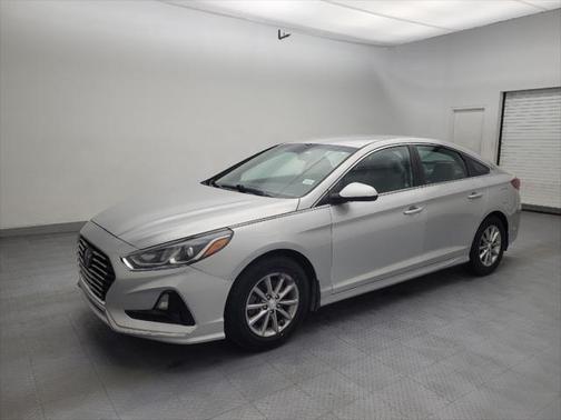 2018 Hyundai SONATA SE