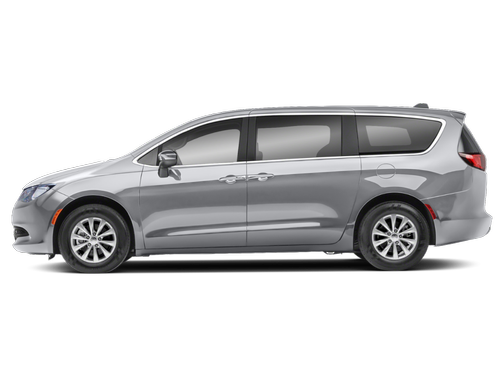 Silver Mist Clearcoat 2023 Chrysler Voyager LX