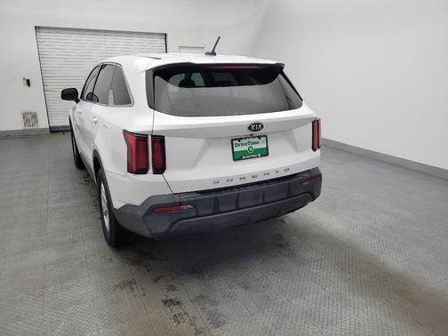 2021 Kia Sorento LX
