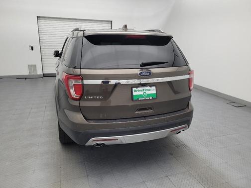 Ruby Red Metallic Tinted Clearcoat 2016 Ford Explorer Limited