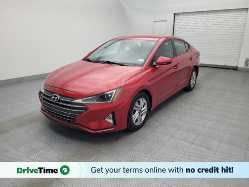 Red 2020 Hyundai ELANTRA SEL