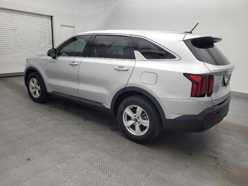 2022 Kia Sorento LX