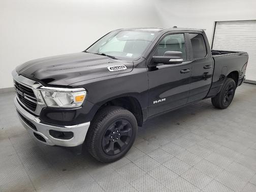 Diamond Black Crystal Pearlcoat 2021 RAM 1500 Big Horn/Lone Star
