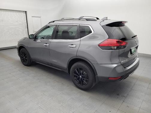 Gun Metallic 2017 Nissan Rogue SV