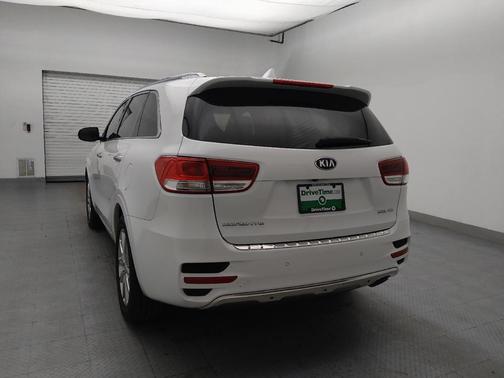 Snow White Pearl 2016 Kia Sorento SXL