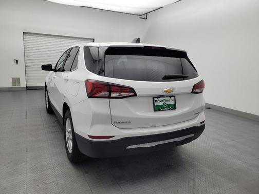 White 2023 Chevrolet Equinox 1LT