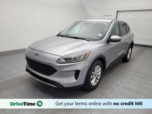 Iconic Silver Metallic 2021 Ford Escape SE