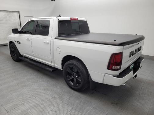 Bright White Clearcoat 2017 RAM 1500 Night Crew Cab 4x2 5'7' Box