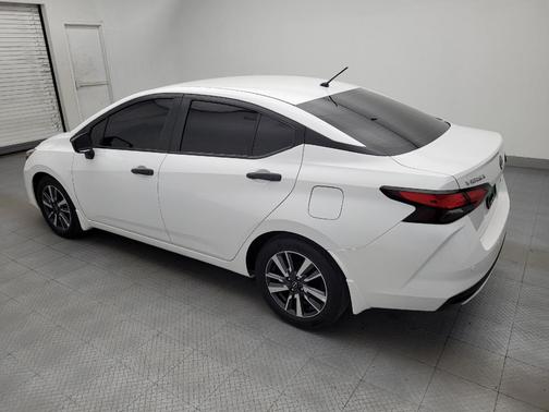Fresh Powder 2025 Nissan Versa 1.6 S