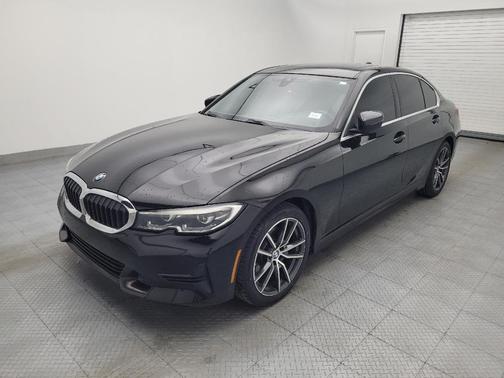 Black 2019 BMW 330