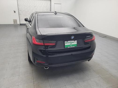 Black 2019 BMW 330