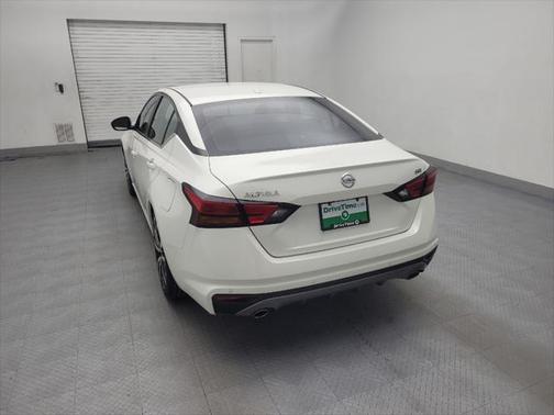 2020 Nissan Altima SR FWD
