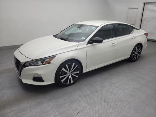 2020 Nissan Altima SR FWD