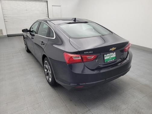 Dark Ash Metallic 2023 Chevrolet Malibu FWD 1LT