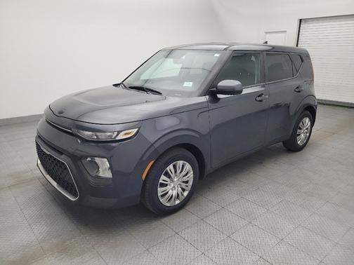 Gravity Grey 2020 Kia Soul LX