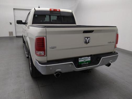 Pearl White 2017 RAM 1500 Laramie