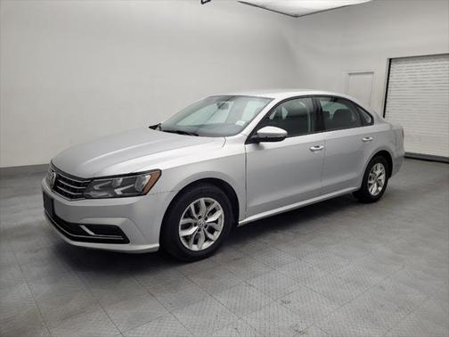 2018 Volkswagen Passat 2.0T S