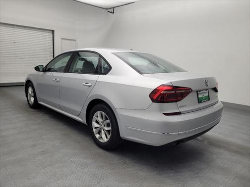 2018 Volkswagen Passat 2.0T S