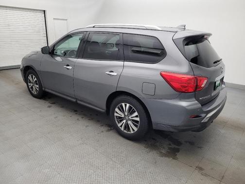 2019 Nissan Pathfinder SV