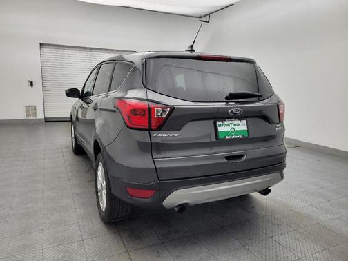 Magnetic Metallic 2019 Ford Escape SE