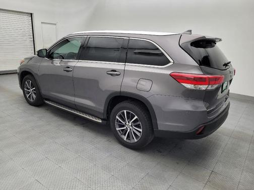 Predawn Gray Mica 2019 Toyota Highlander XLE