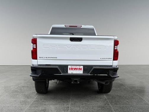 2026 Chevrolet Silverado 2500 Custom