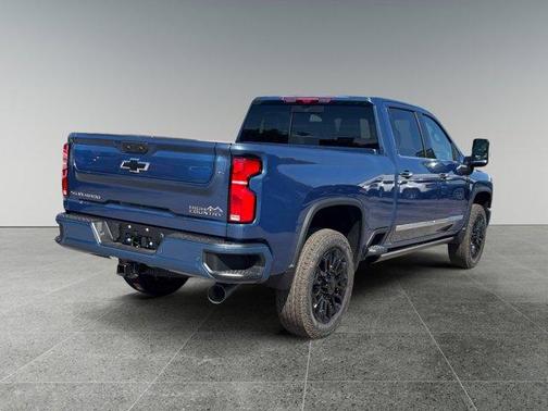 2025 Chevrolet Silverado 2500 High Country
