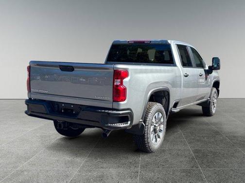 2026 Chevrolet Silverado 2500 Custom