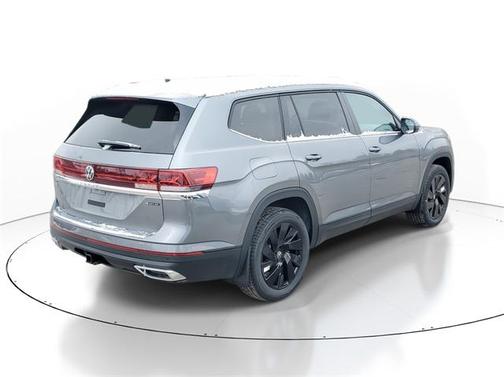 2025 Volkswagen Atlas 2.0T SE w/Technology 4MOTION