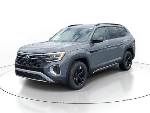 pure gray 2026 Volkswagen Atlas Peak Edition