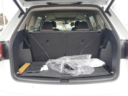 2026 Volkswagen Atlas 2.0T Peak Edition