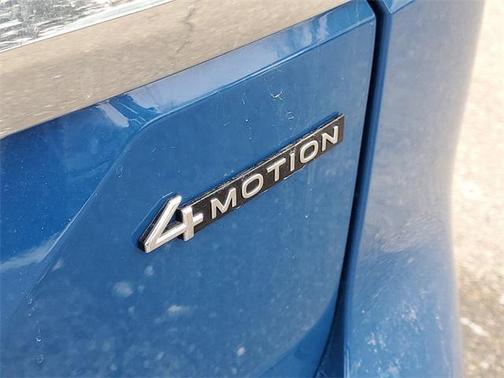 2025 Volkswagen Atlas 2.0T SEL Premium R-Line 4MOTION