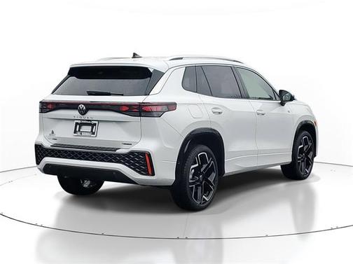 2026 Volkswagen Tiguan 2.0T SEL R-Line 4MOTION