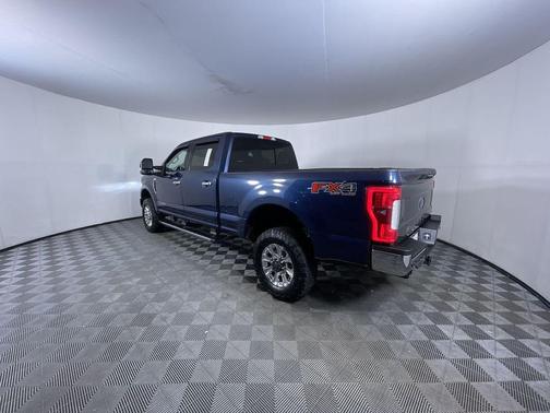 2017 Ford F-350 Lariat