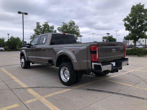 2023 Ford F-450 Lariat