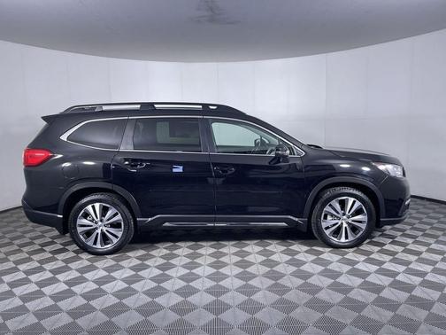 2022 Subaru Ascent Limited 8-Passenger