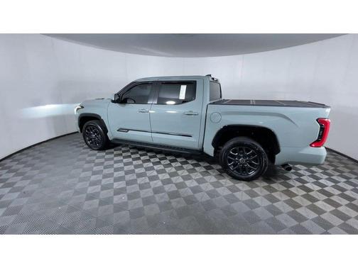 2024 Toyota Tundra Hybrid Platinum