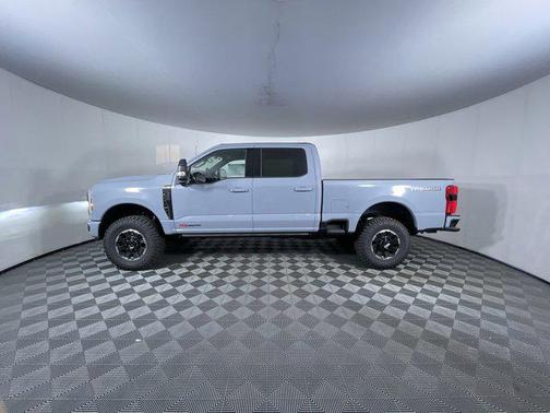 2025 Ford F-350 Platinum