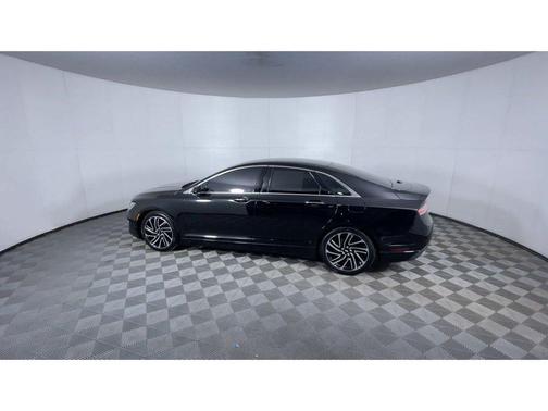 2020 Lincoln MKZ Standard