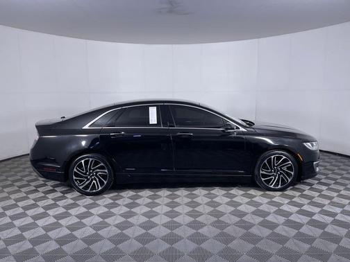 2020 Lincoln MKZ Standard