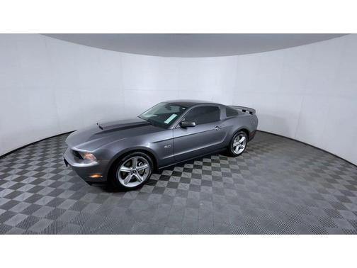 2011 Ford Mustang GT Premium