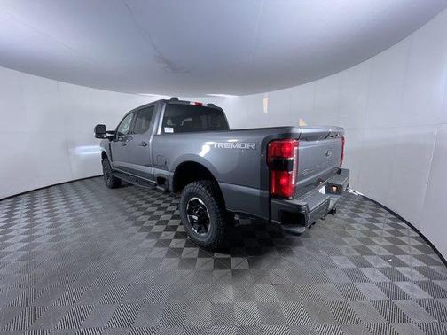2025 Ford F-350 Lariat