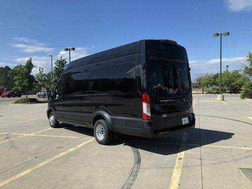 2025 Ford Transit-350 XL