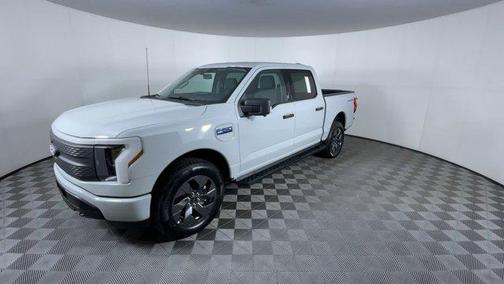 2024 Ford F-150 Lightning XLT