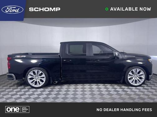 Black 2020 Chevrolet Silverado 1500 LT