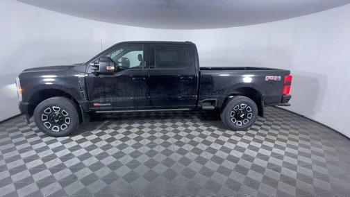 AGATE BLACK 2026 Ford F-350 Platinum